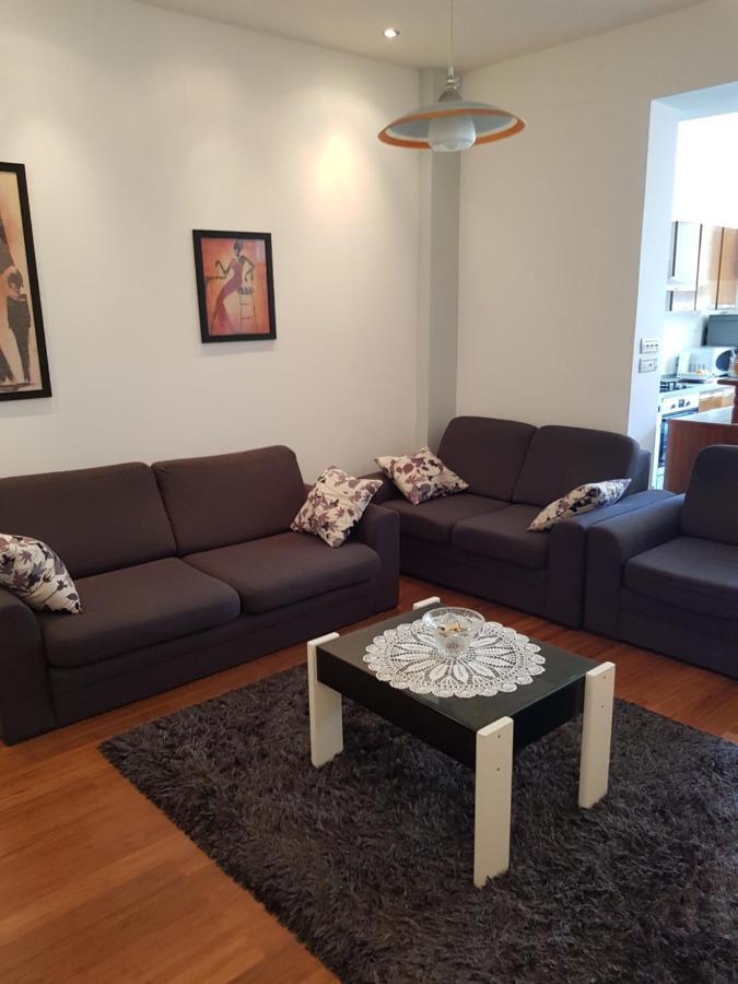Apartment Centar โอมิช ภายนอก รูปภาพ